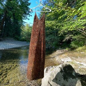 Ecoté tight velvet leopard print dress